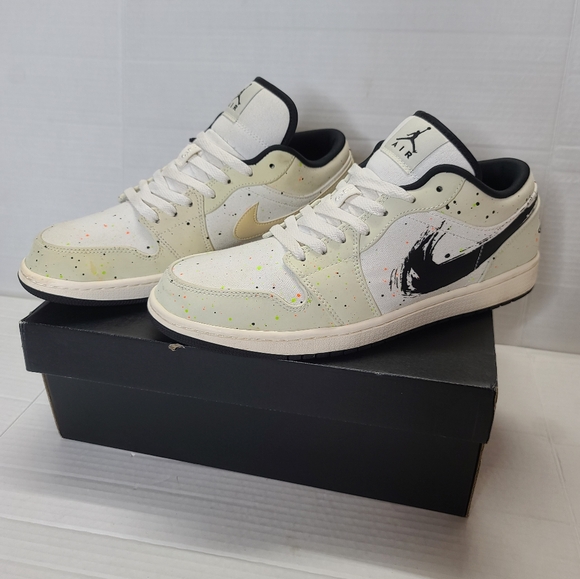 Jordan Other - Nike Air Jordan 1 Brushstroke DM3528-100 Mens Size 11 Shoe